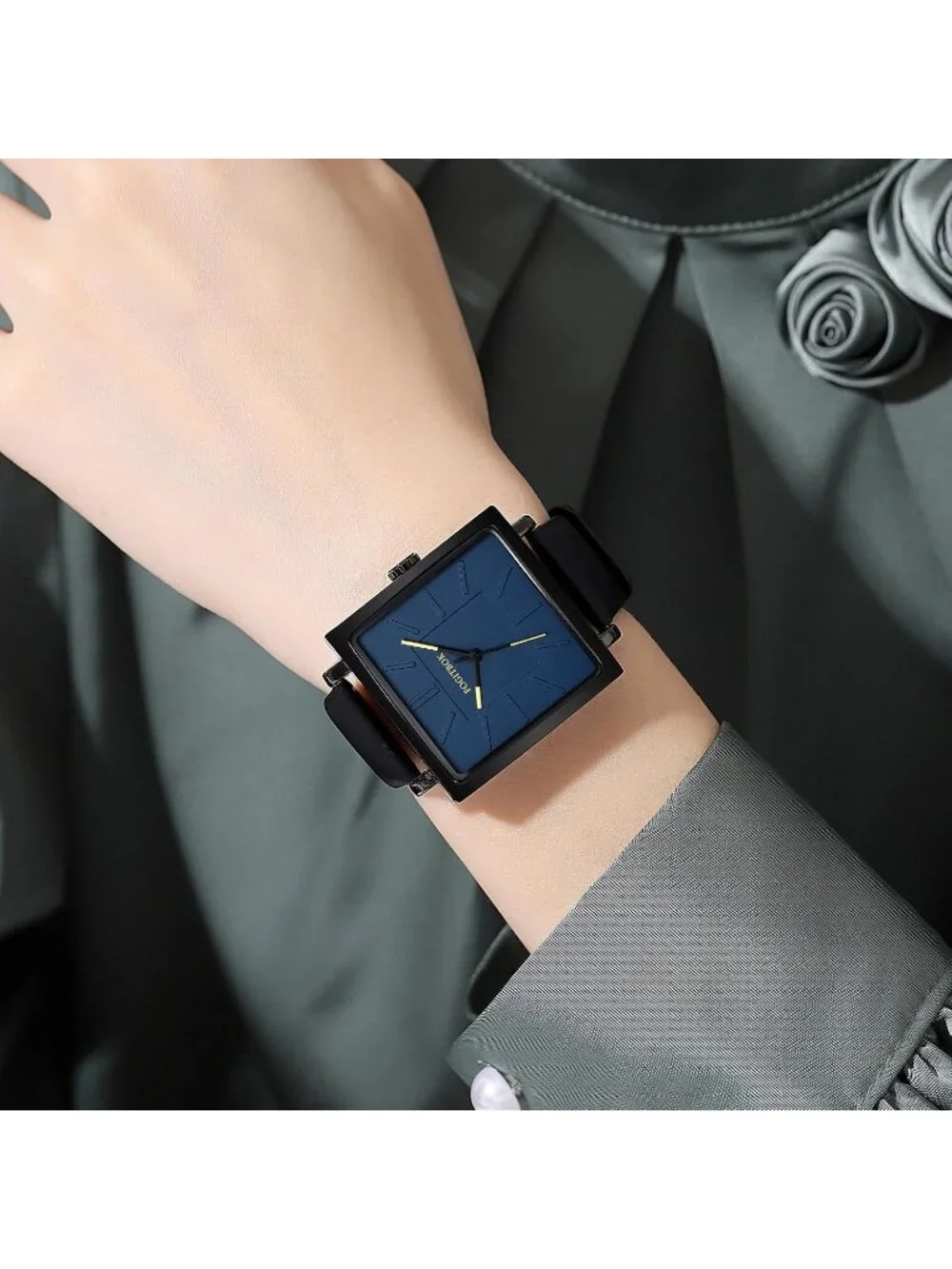 Women's Blue Waterproof Leather Band Thin Design Classic Quartz Wrist Watch